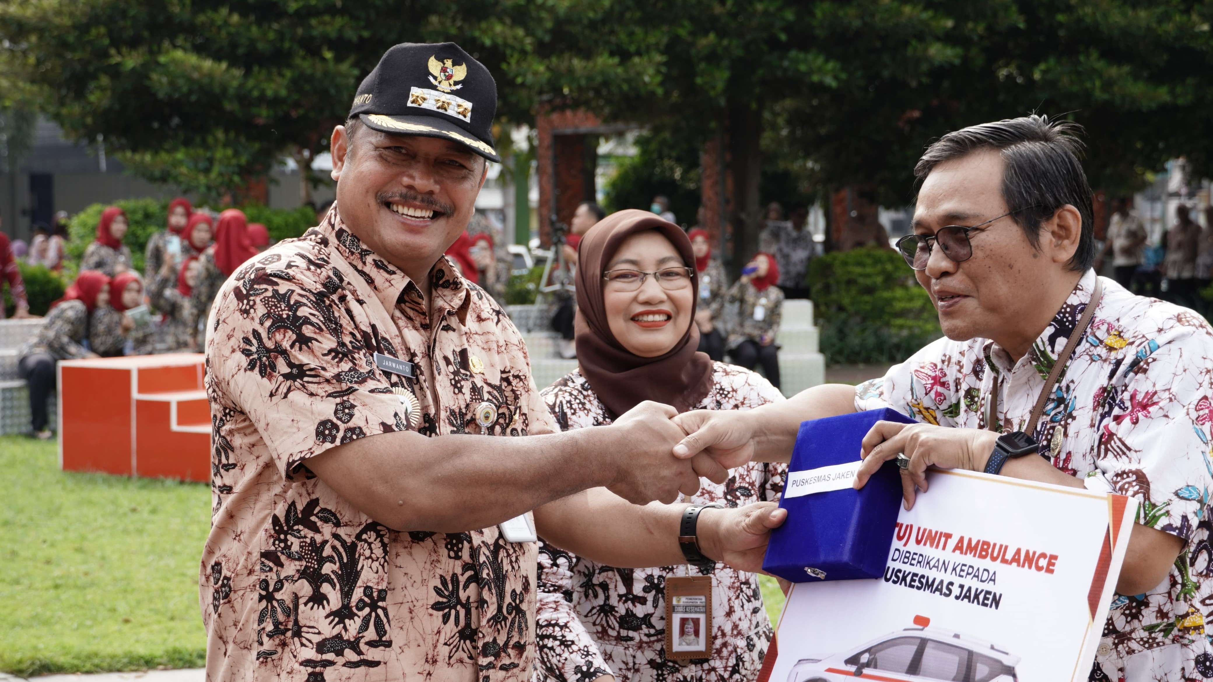 Peringatan HKN Momen Tingkatkan Layanan Prima